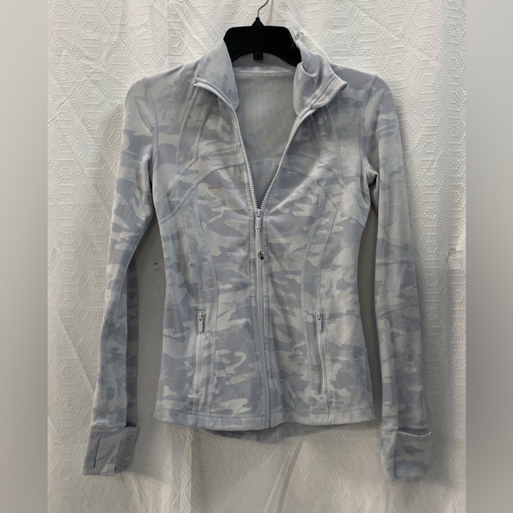 Women's lululemon Camouflage Zip-Up Jacket - Picture 5 of 10
